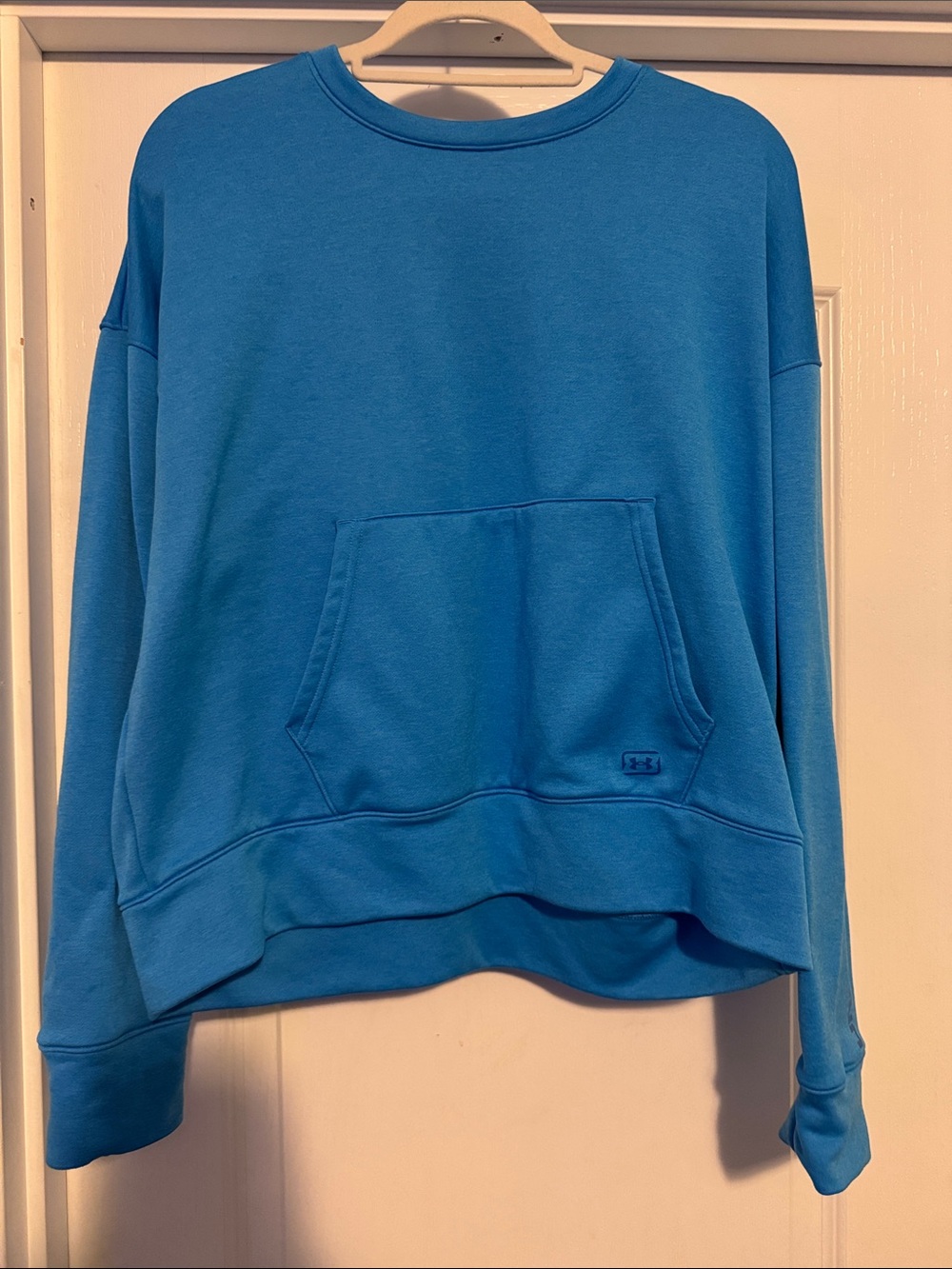 Under Armour Women's Turquoise Blue Crewneck Sweatshirt
